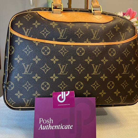 LOUIS VUITTON Monogram Deauville Handbag - Picture 3 of 14